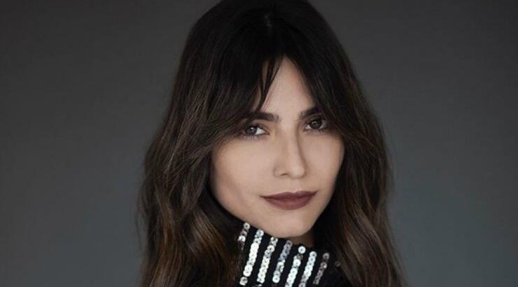 Ηλιάνα Παπαγεωργίου: Κατηγορεί επώνυμο Έλληνα ότι έχει στην κατοχή του γυμνές φωτογραφίες της