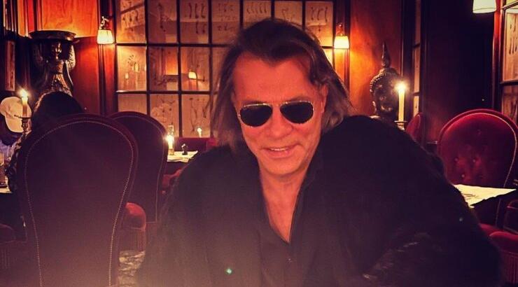 Ηλίας Ψινάκης: Έγινε έξαλλος μετά την διαρροή υλικού του νέου του reality [βίντεο]