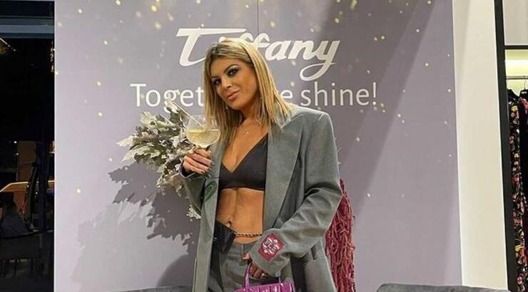 3 τρόποι να φορέσεις το bra top σύμφωνα με την Ντία Αρίστου 