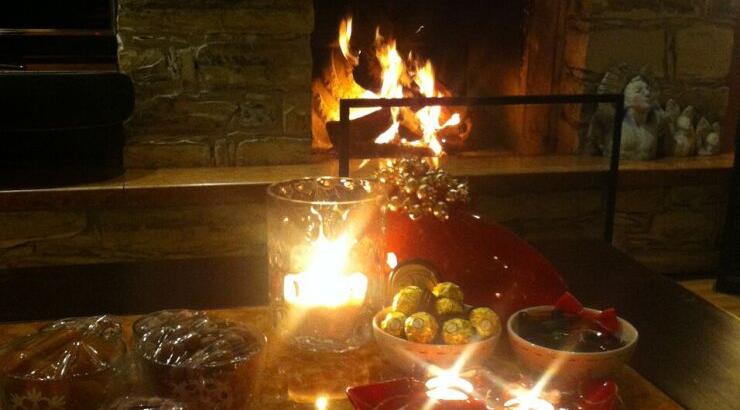 Τζάκι: Η πιο ζεστή και μαγική γωνιά του σπιτιού 