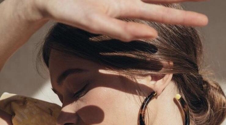 Αυτά τα σκουλαρίκια θα είναι in fashion και τον χειμώνα!