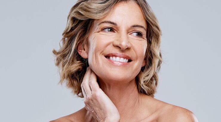 Εμμηνόπαυση: Ποιες είναι οι αλλαγές που θα δεις στο δέρμα σου