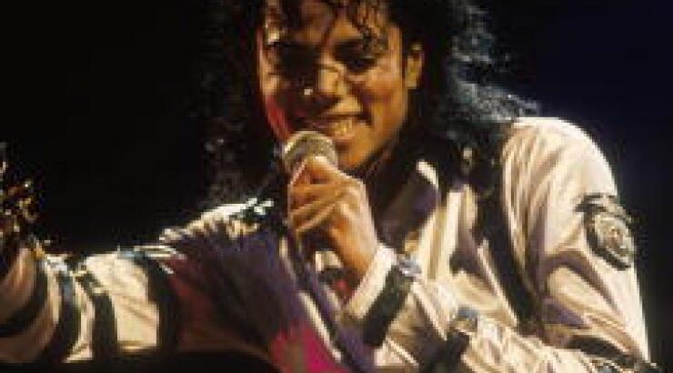 Σοκ: Είναι ζωντανός ο Michael Jackson;