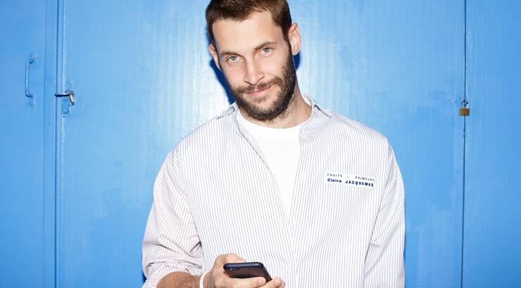 O σχεδιαστής Jacquemus δημιούργησε το πιο περίεργο καλοκαιρινό φόρεμα