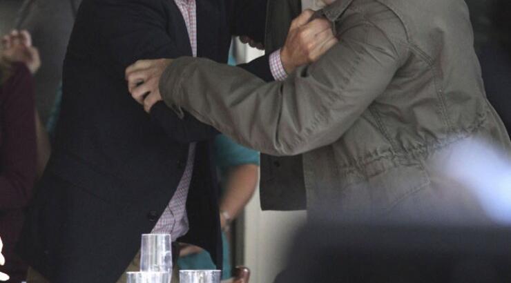 Ποιος διάσημος ηθοποιός έπαιξε ξύλο μέρα μεσημέρι; [εικόνες]