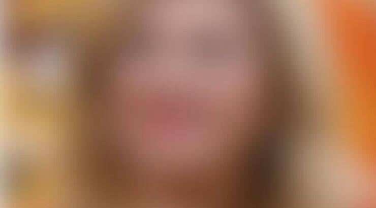 Πασίγνωστη τραγουδίστρια έγινε μαμά