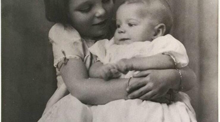 Το συγκινητικό μήνυμα πασίγνωστης ηθοποιού για το θάνατο της αδελφής της!