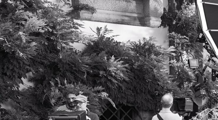 Η Julia Roberts πρωταγωνιστεί στην τηλεοπτική καμπάνια της Calzedonia