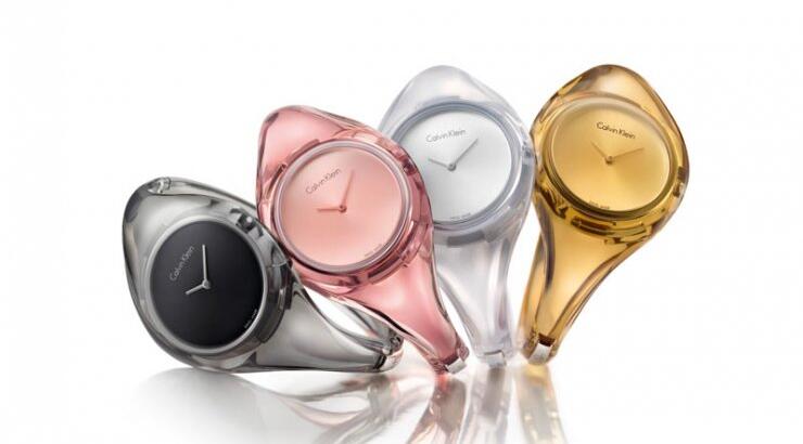 Calvin Klein pure! Ο χρόνος είναι ωραίος!