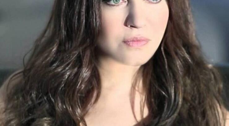 "Γνωστός επιχειρηματίας πήγε να μου κόψει τον λαιμό με σπασμένο τζάμι! Λιποθύμησε η Καίτη Γαρμπή…"