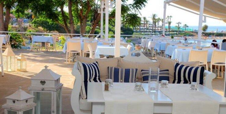 Κριτική: Καλαμιές