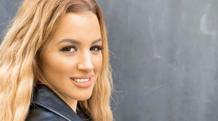 Κάλια Ελευθερίου: "Αυτός ο χρόνος με γέρασε. Μου έκοψε λίγο από τη χαρά μου" [βίντεο]