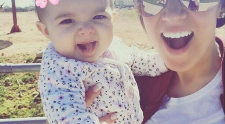 Καλομοίρα: Όλες οι λεπτομέρειες για τη βάπτιση της κορούλα της στην Ελλάδα!