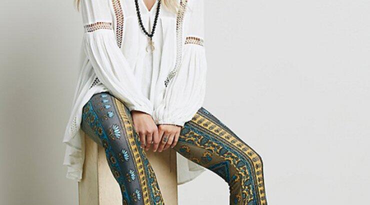 Πως θα φορέσεις σωστά το καμπάνα παντελόνι 