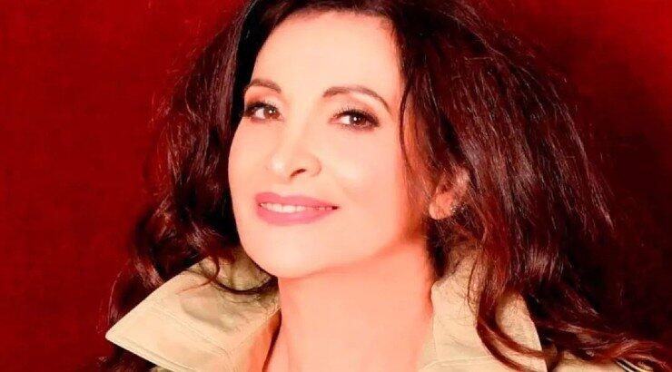 Εύη Καπάταη: “Δεν στάθηκα τυχερή στον έρωτα” [βίντεο]