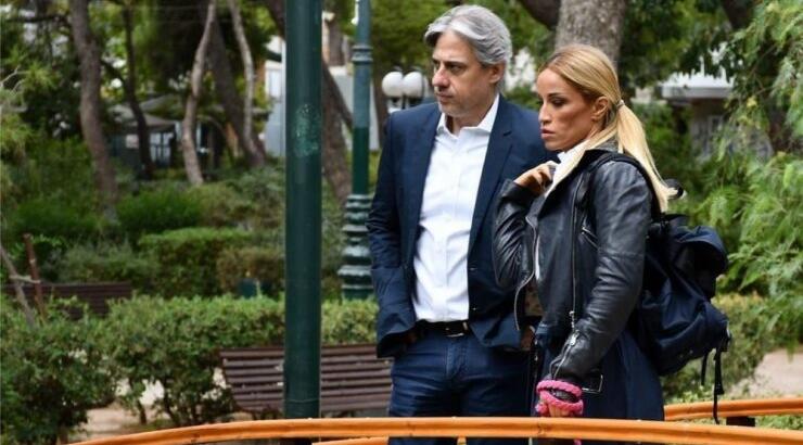 Καρολίνα Πελενδρίτου: Η δύσκολη καθημερινότητα στην Αθήνα και η γνωριμία με τον σύζυγό της