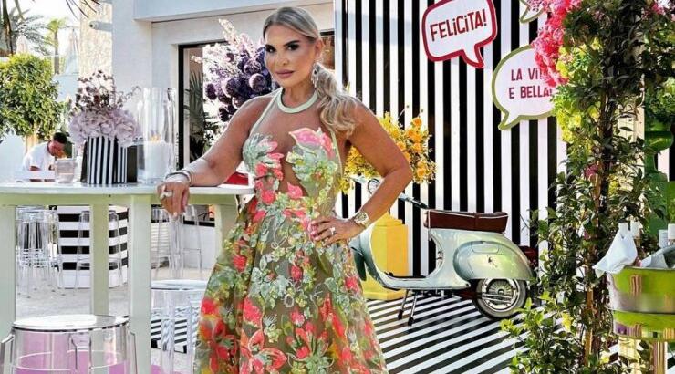 Βρήκαμε το chic καπέλο παραλίας της Κάτιας Θεοδότου