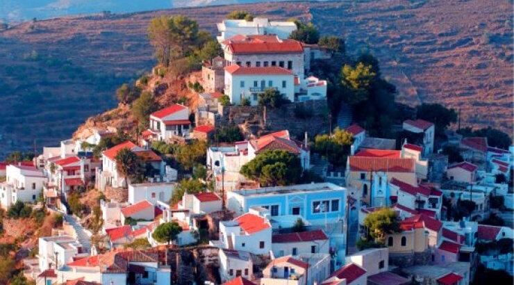 Η Telegraph εκθειάζει την Τζια