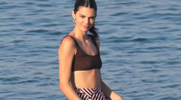 Το styling tip της Kendall Jenner από τις beach wear εμφανίσεις της στην Μύκονο