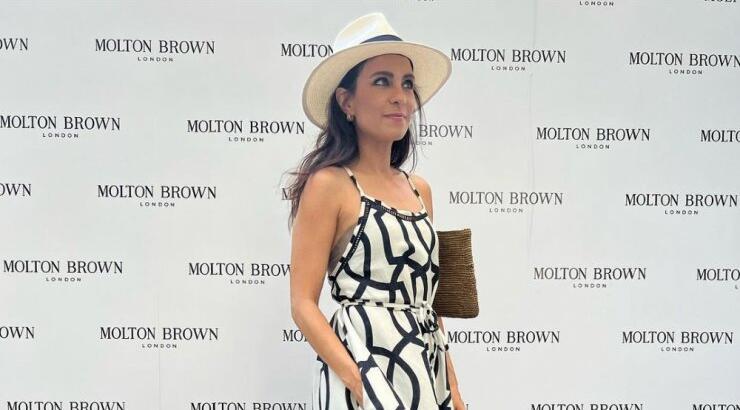 Καλεσμένη σε γάμο: To φόρεμα που σου προτείνει η Μάρσια Θρασυβούλου 