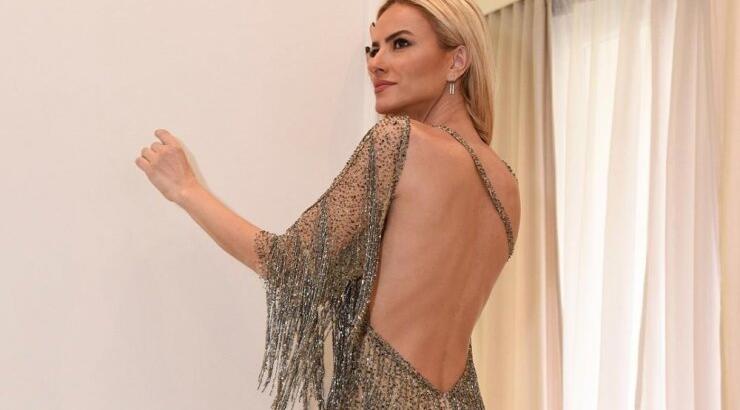 Έφη Παπαϊωάννου: Το casual look με αθλητικές φόρμες στο Λονδίνο