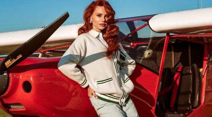 Η φθινοπωρινή γκαρνταρόμπα της Έβελυν Καζαντζόγλου 