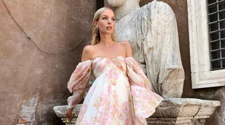 Καλεσμένη σε γάμο: Βρήκαμε το ιδανικό φόρεμα που κοστίζει μέχρι 50 ευρώ