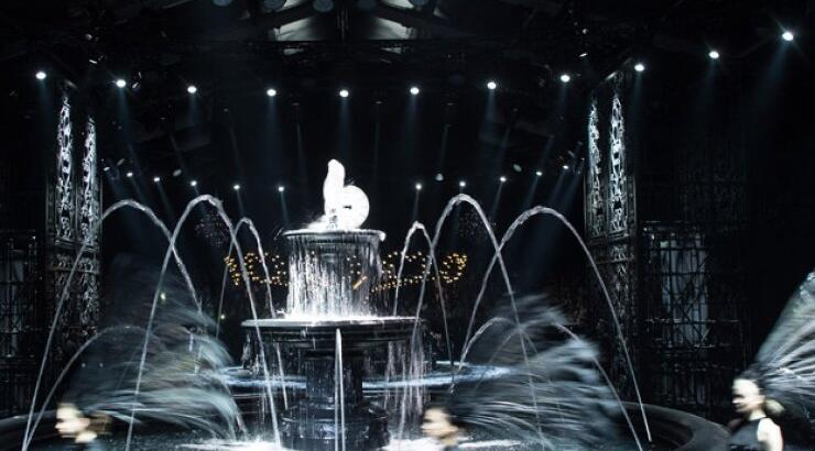 Paris Fashion Week: Tα show των Louis Vuitton, Hermes και Miu Miu