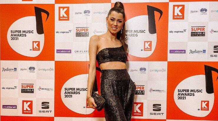 Τρύπωσα στα backstage των Super Music Awards 2021 by Κωτσόβολος [εικόνες & βίντεο]