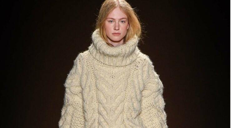 Πώς να φορέσεις το 80s oversized πλεκτό