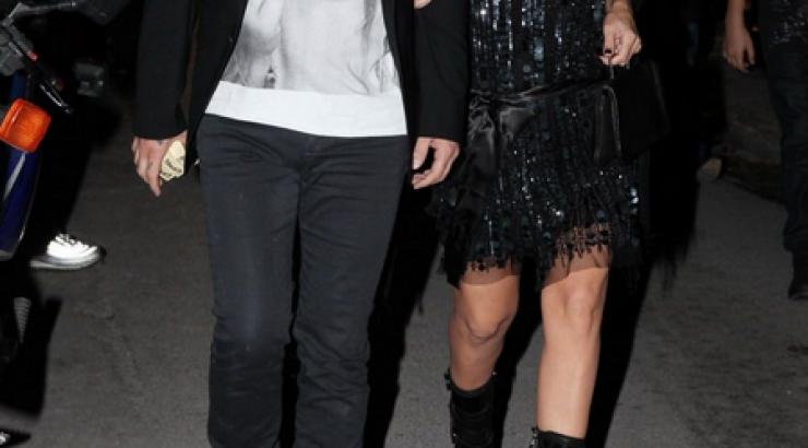 Η φωτογραφία που προδίδει τον άντρα επώνυμης Κύπριας ότι την χώρισε για άλλη!