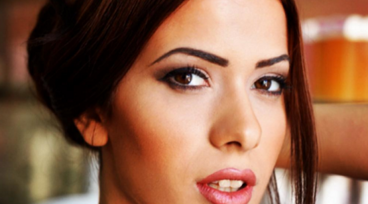 Μαρία Κορτζιά: Θα ντυθεί νυφούλα!