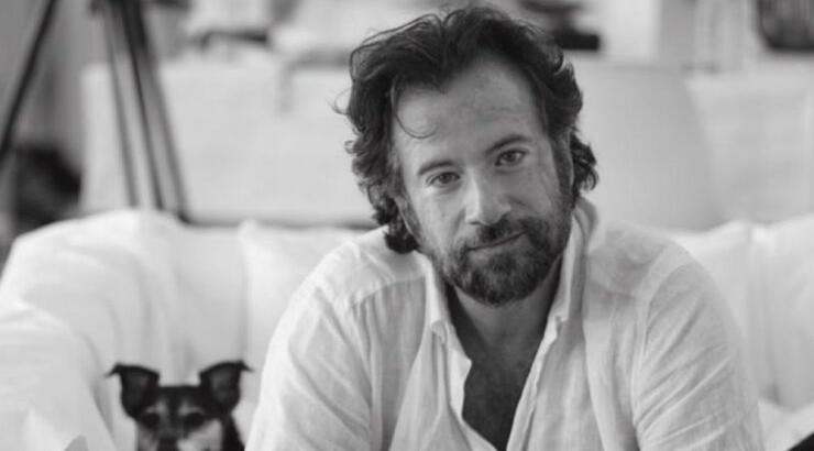 Αγνώριστος ο Κωστής Μαραβέγιας σε ηλικία 21 ετών! [εικόνες]