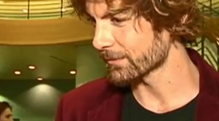 Αυτός ο γοητευτικός ηθοποιός είναι ο νέος σύντροφος επώνυμης Ελληνίδας! [εικόνες & βίντεο]