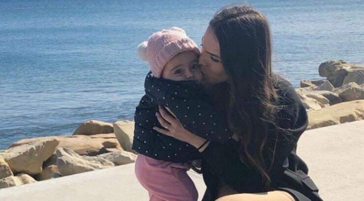 Κρίστη Αγαπίου: Έντυσε την κόρη της νεράιδα και την λατρέψαμε! [εικόνες]