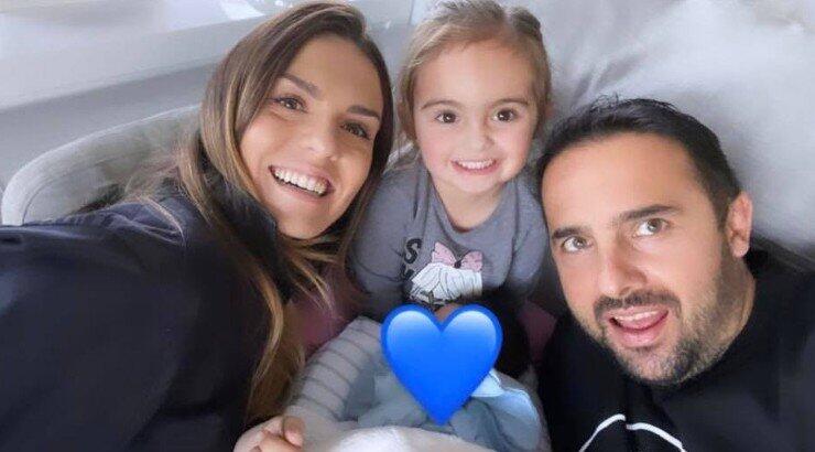 Κρίστη Αγαπίου: Απαθανάτισε το πιο στοργικό στιγμιότυπο των δύο της παιδιών! [εικόνα]