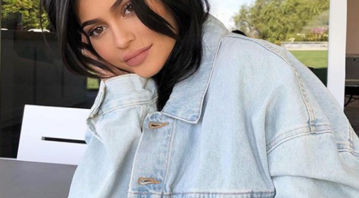 Kylie Jenner: Θα πάθετε πλάκα με το σώμα της ένα μήνα μετά τη γέννηση της κορούλας της!