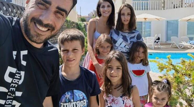 Ειρήνη Καραγιώργη – Χρίστος Κυπρής: Πως αντέδρασαν τα έξι παιδιά τους για τη σχέση τους; [βίντεο]