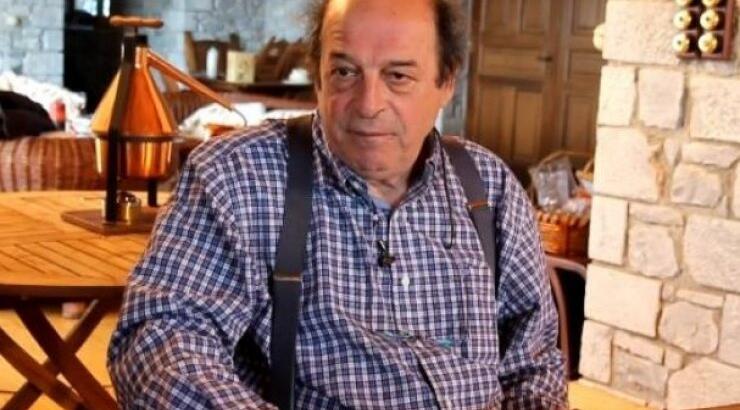 Μανούσος Μανουσάκης: Γδύθηκα ο ίδιος για να πείσω τον Απόστολο Γκλέτσο να κάνει μια ερωτική σκηνή