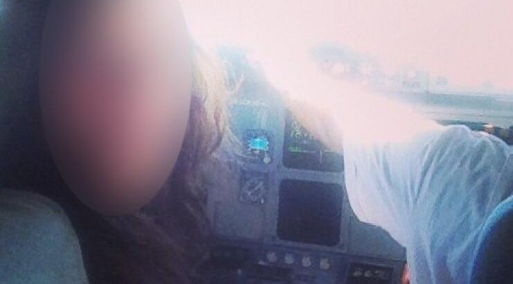 Super sexy Ελληνίδα ηθοποιός: Στο πιλοτήριο με προορισμό την Κύπρο