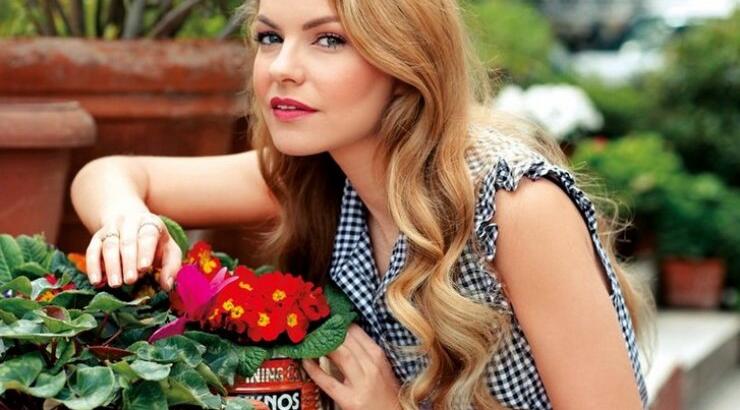 Γνωστή Ελληνίδα ηθοποιός: Aπάτησα το σύντροφό μου στο πλοίο ενώ πηγαίναμε διακοπές