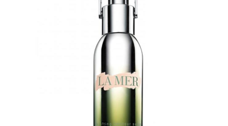 Γνωρίστε τον Lifting Contour Serum της La Mer
