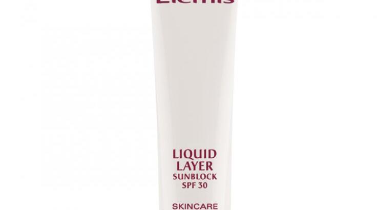 Τέλος στην περιβαλλοντική γήρανση με Elemis Liquid Layer SPF30      