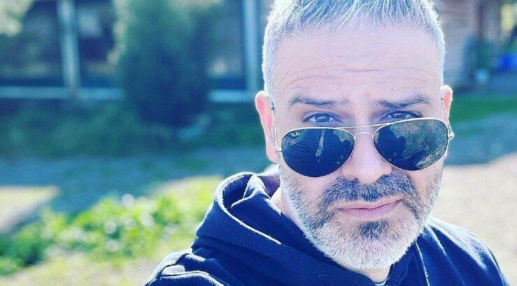 Λούης Πατσαλίδης: Κι όμως υπάρχει κάτι που τον κάνει να αισθάνεται άβολα [βίντεο]