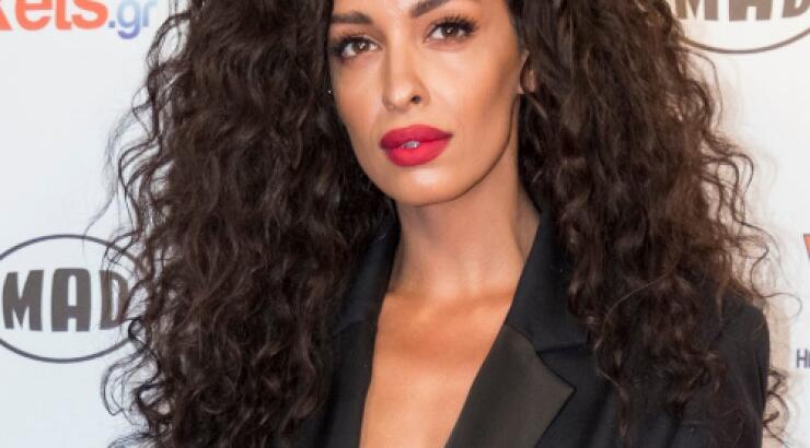 Ελένη Φουρέιρα: Έστειλε selfie στον Σαμαρά για να δει τι φοράει στα MAD!