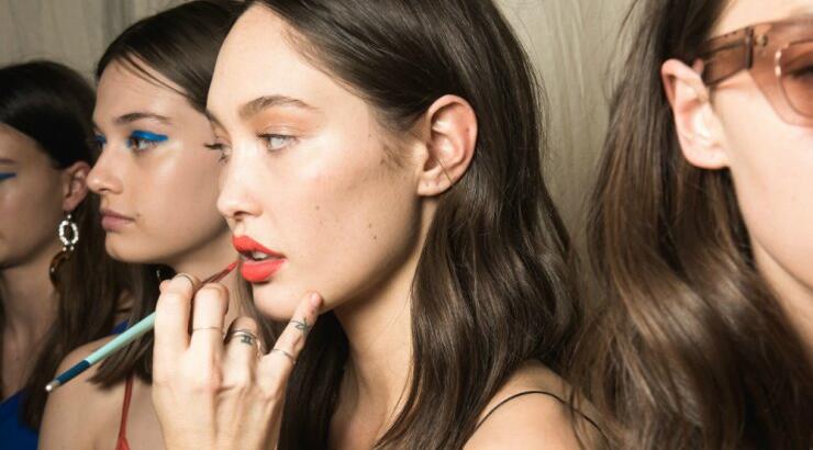 Madame Figaro Beauty Awards: Ψηφίστε τα καλύτερα προϊόντα για το μακιγιάζ των χειλιών