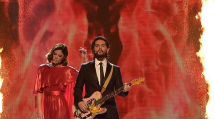 Η Ελληνίδα που πρόδωσε ζευγάρι της showbiz που δεν παραδέχτηκε ακόμα δημόσια τη σχέση του, στα χθεσινά Madwalk!