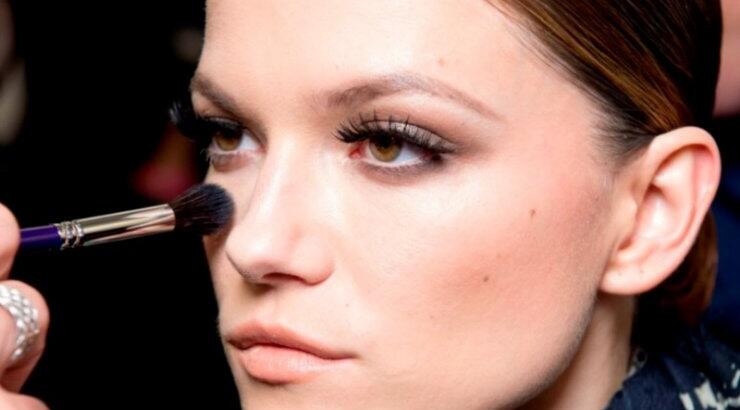 Tips μακιγιάζ για κάθε σχήμα προσώπου