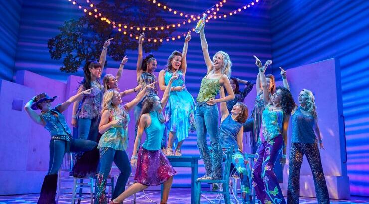 Το δημοφιλές μιούζικαλ "Mamma Mia" έρχεται από το Λονδίνο στην Κύπρο