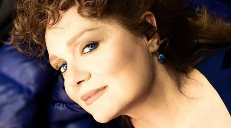 Μαρία Καβογιάννη: "Πάγωσε" νομιζόμενη πως είναι live στον αέρα! [βίντεο]